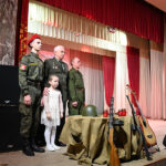 <strong>Ежегодный фестиваль патриотической песни состоялся в Красном при поддержке проекта «Единой России» «Связь поколений»</strong>